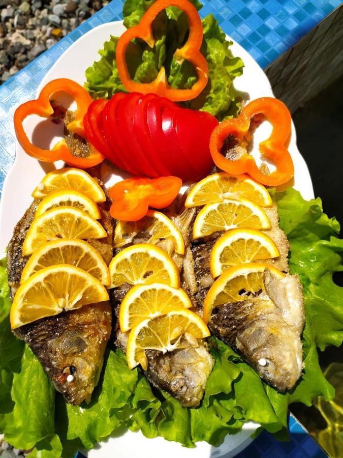 Бунгало Мини Отель, Пицунда , Лдзаа Екстериор снимка